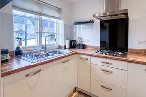 Kitchen- click for photo gallery